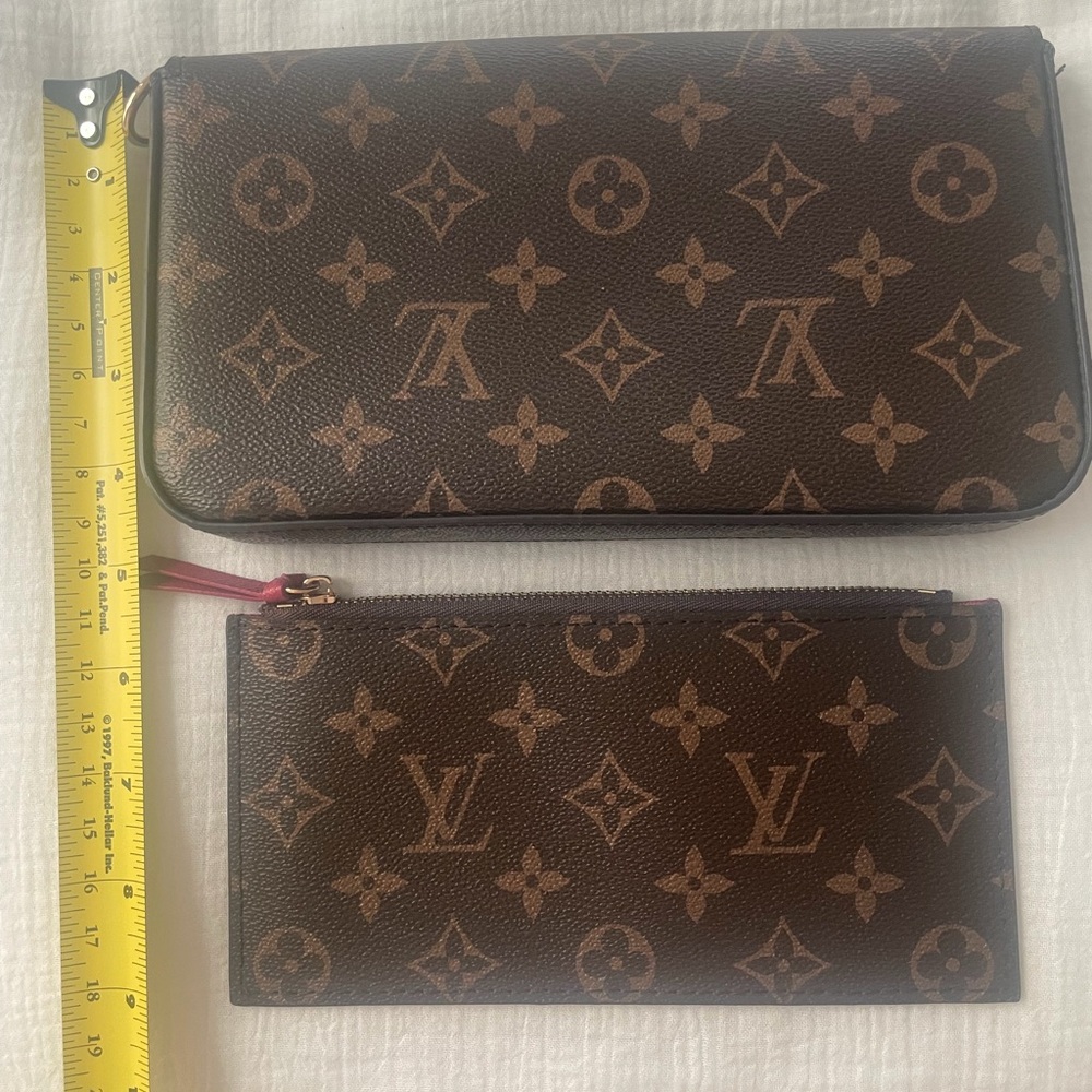Louis Vuitton Monogram Pochette Félicie (with zip pocket) - Picture 4 of 15